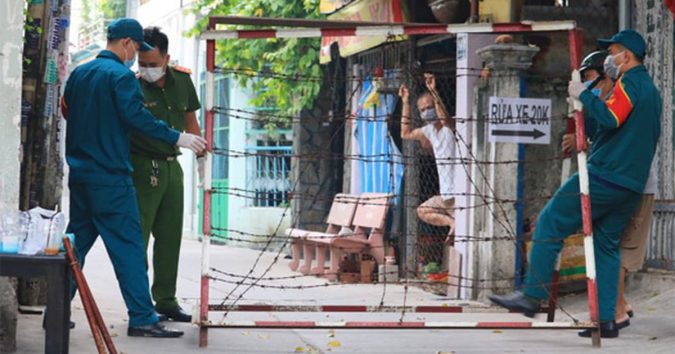 Nóng: TP HCM phát hiện 1 ca Covid – 19 đi cùng chuyến với bệnh nhân Hải Phòng