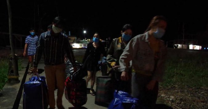 KHẨN: Truy tìm những người nhập cảnh lậu cùng bệnh nhân covid, có 2 người đi taxi về TP.HCM