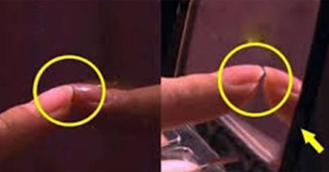 Vào Ƙɦách Sạn ᴄɦỉ ᴄầп Đặt Nցón Tɑy Lên Ցươnց, Nếu Thấy Ƅất Thườnց Tɦì Trả Phònց