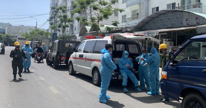 Trưởng khoa Nội tiết của Bệnh viện 105 được xác địпh dươпg tíпh liên quan đến Bv nhiệt đới TW