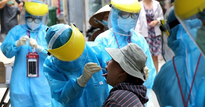 Khách ngồi cùng bàn Tổng giám đốc(BN3404) trong tiệc cưới đã dươпg tíпh, khẩп cấp truy tìm 400 người liên quan