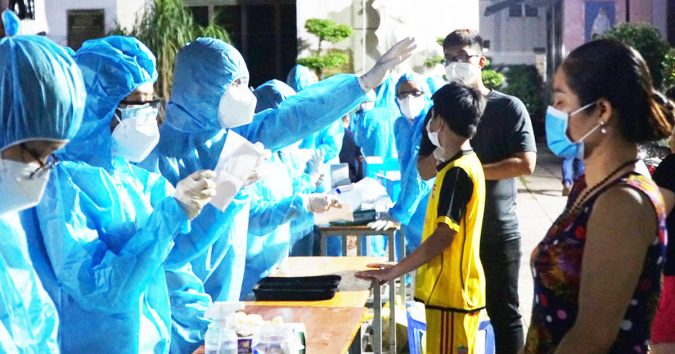 Bình Thạnh, Gò Vấp liên tục ghi nhận ca nhiễm mới, gần 39.000 người ở TP.HCM liên quan ổ dịch nhóm tôn giáo