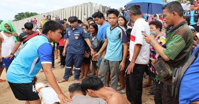 Về quê nghỉ hè, 3 đứa trẻ bị đuối nước, tôi cứu con mình trước thì bị cả xóm nói không ra gì