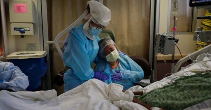 Người phụ nữ ở nhà suốt 1 năm không tiếp xúc với ai, chỉ ra ngoài đúng 1 lần liền bị nhiễm cov.id19