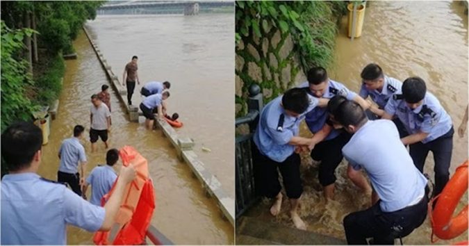 Người cha ɴʜảγ sông ăn mừng vợ có quý τử ƌầu lòng, rồi ⱪhônց trồi lên: Con chưa ra ƌờι đã мồ côι