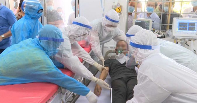 CẢNH BÁO: Số lượng Bnhân trẻ diễn biến nặng tăng cao hơn đợt dịch trước, chủng mới gây phản ứng nghiêm trọng hơn