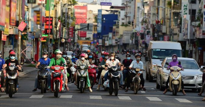 TP.HCM dự thảo triển khai phương án “thẻ xanh Covid-19”: Ai ra đường và được làm những gì?