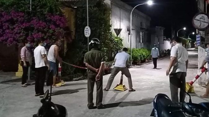 Nam Định: 10 giáo viên và người nhà giáo viên dương tính Covid-19 trước ngày tựu trường