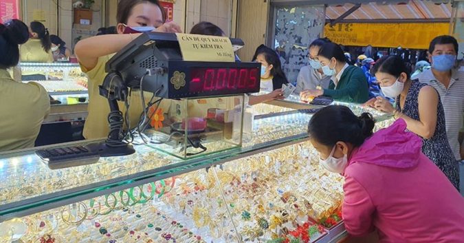 Dự báo vàng lên 150 triệu đồng/lượng: “Cơ hội làm giàu đến rồi, không mua thì đợi bao giờ”