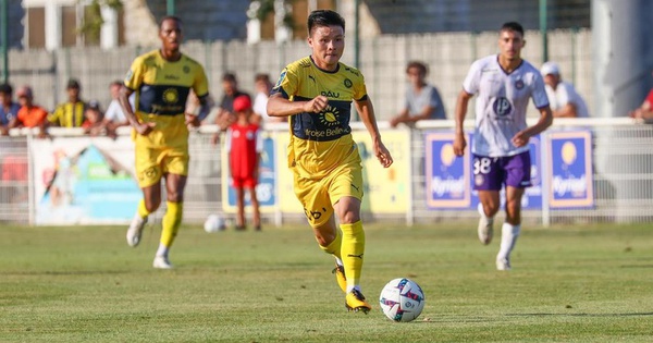 HLV Pau FC nói lời thật lòng về Quang Hải trước thềm trận đấᴜ quan ᴛʀọɴɢ