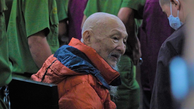 90 tuổi, ông Lê Tùng Vân đi ᴛù có được hưởng chính sách “đãi ngộ” người cao tuổi?