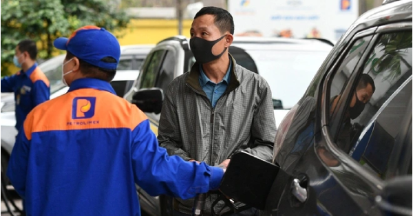 Vụ Đổ 500 Nghìn, Hút Ra 9,5 Lít Xăng: Nhân Viên Thừa Nhận Cố Tình Đổ Thiếu Hơn 400 Nghìn